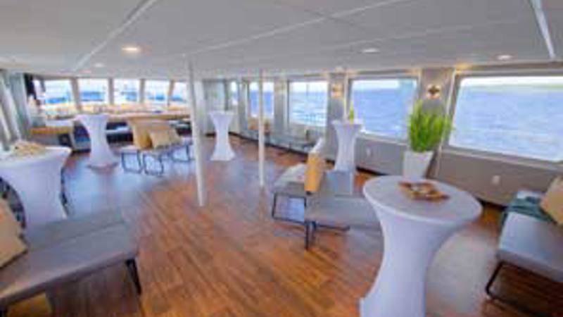 Vent-des-Îles set up for a cocktail reception